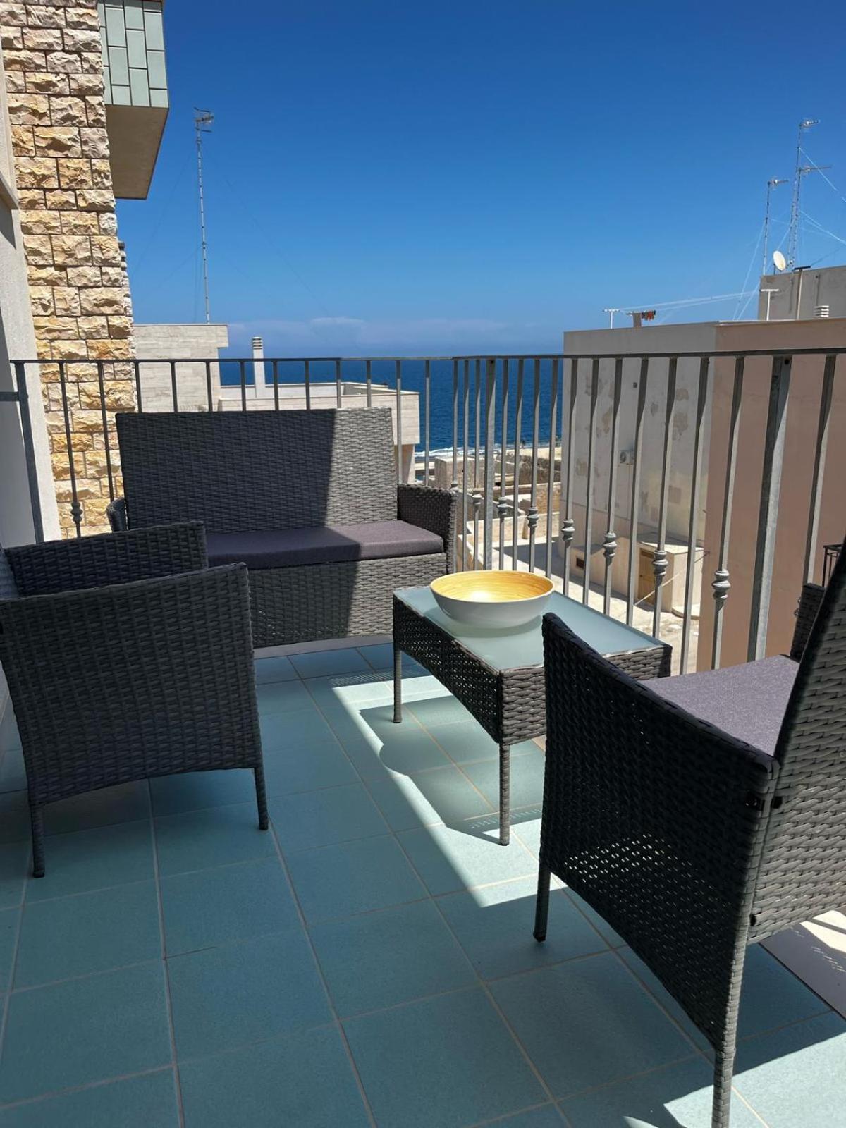 Le Stanze Di Miriam Bed & Breakfast Polignano a Mare Exterior photo